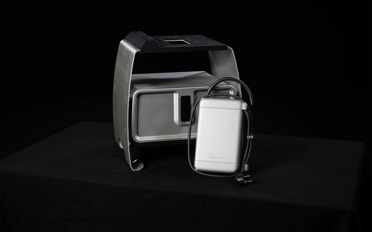 1xRn7AMN9s_Placeholder copy.jpg